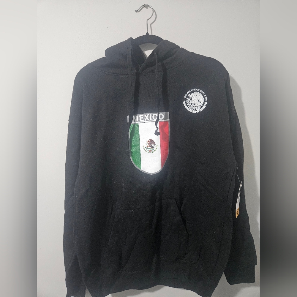 New Men's Mexico world cup hoodie. Large